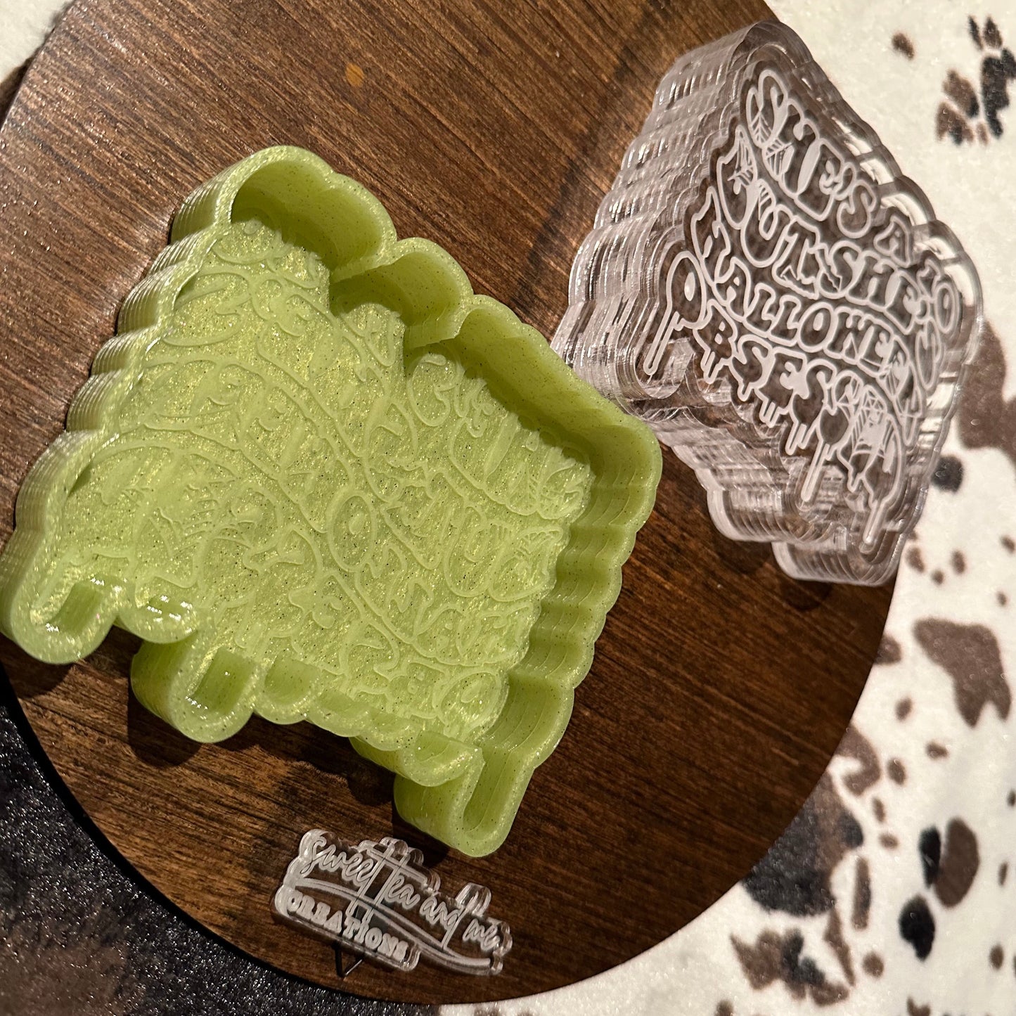 She's a 10 But She's Halloween Obsessed Silicone Mold