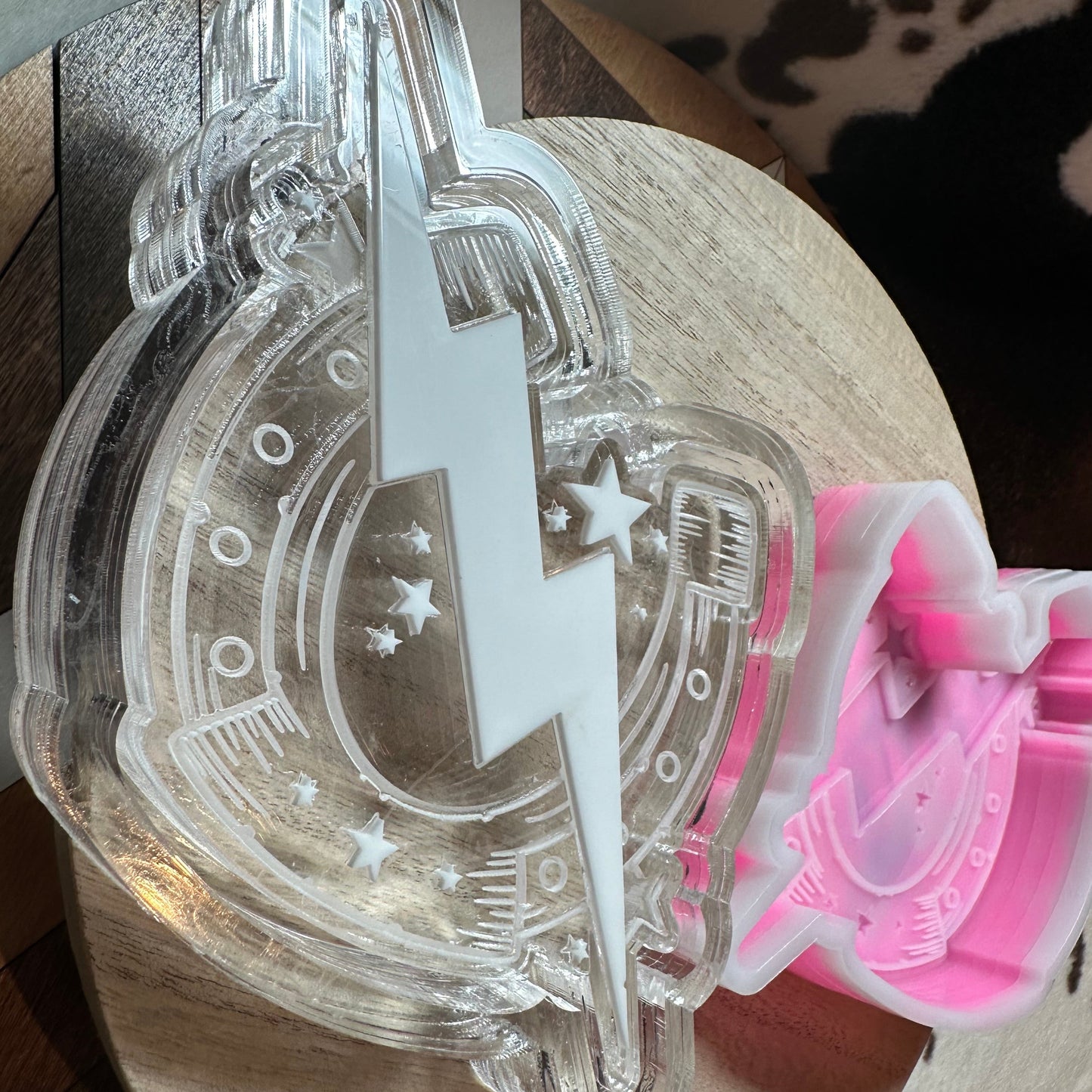 Horseshoe with Lighting Bolt Silicone Mold