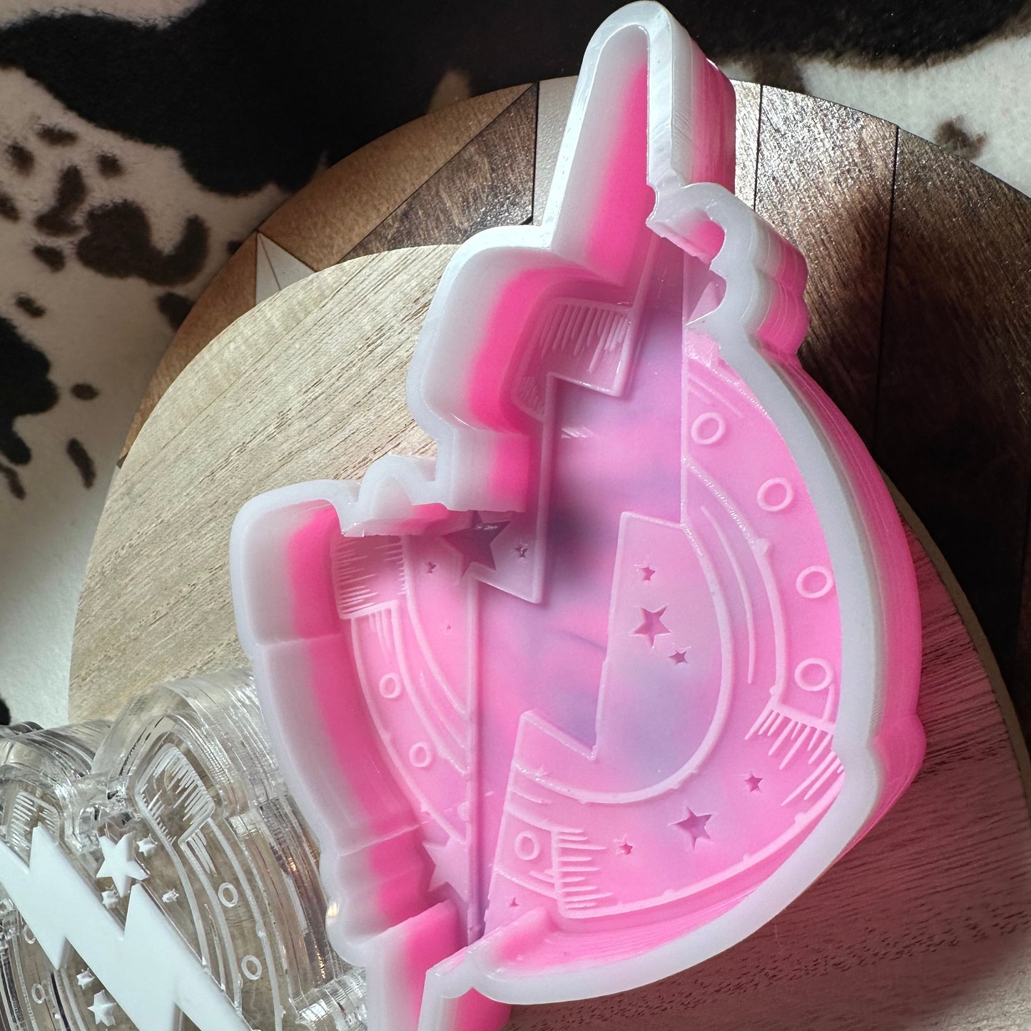 Horseshoe with Lighting Bolt Silicone Mold