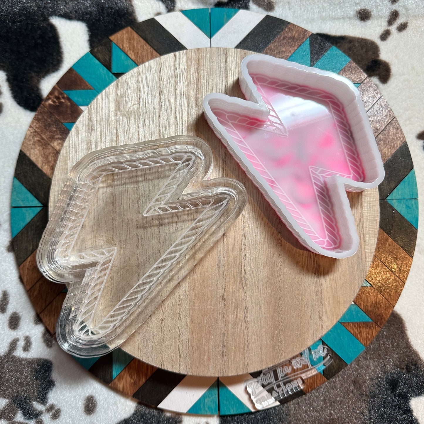 Lightning Bolt w/ Rope Trim Silicone Mold