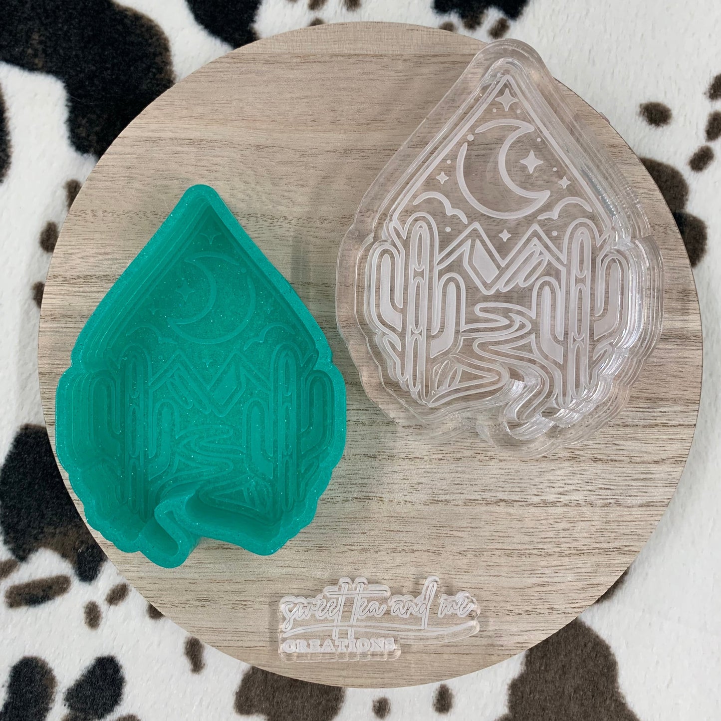 Desert Scene Teardrop Silicone Mold